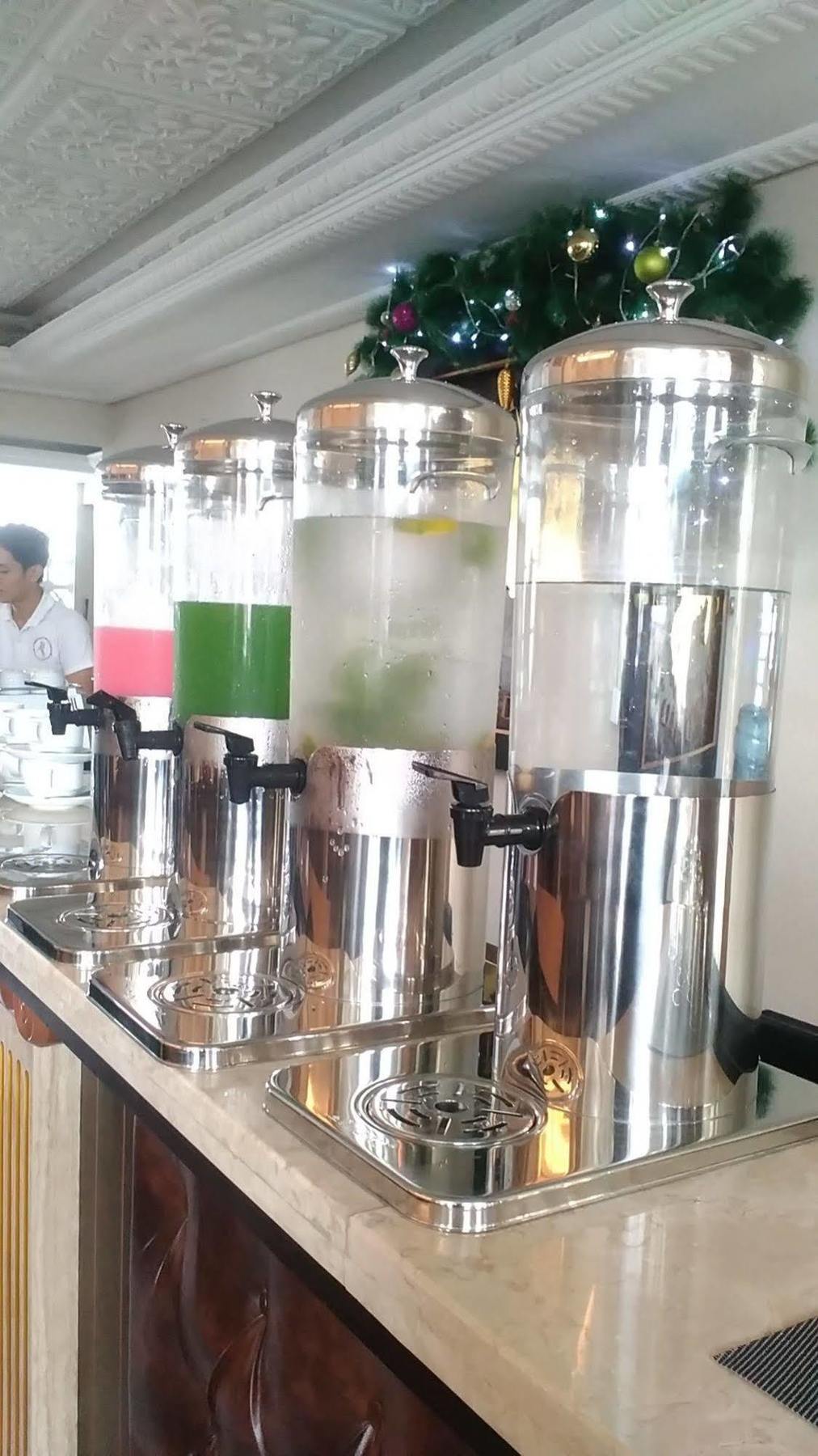 D'세노파티 말리오보로 그랜드 호텔 요그야카르타 외부 사진